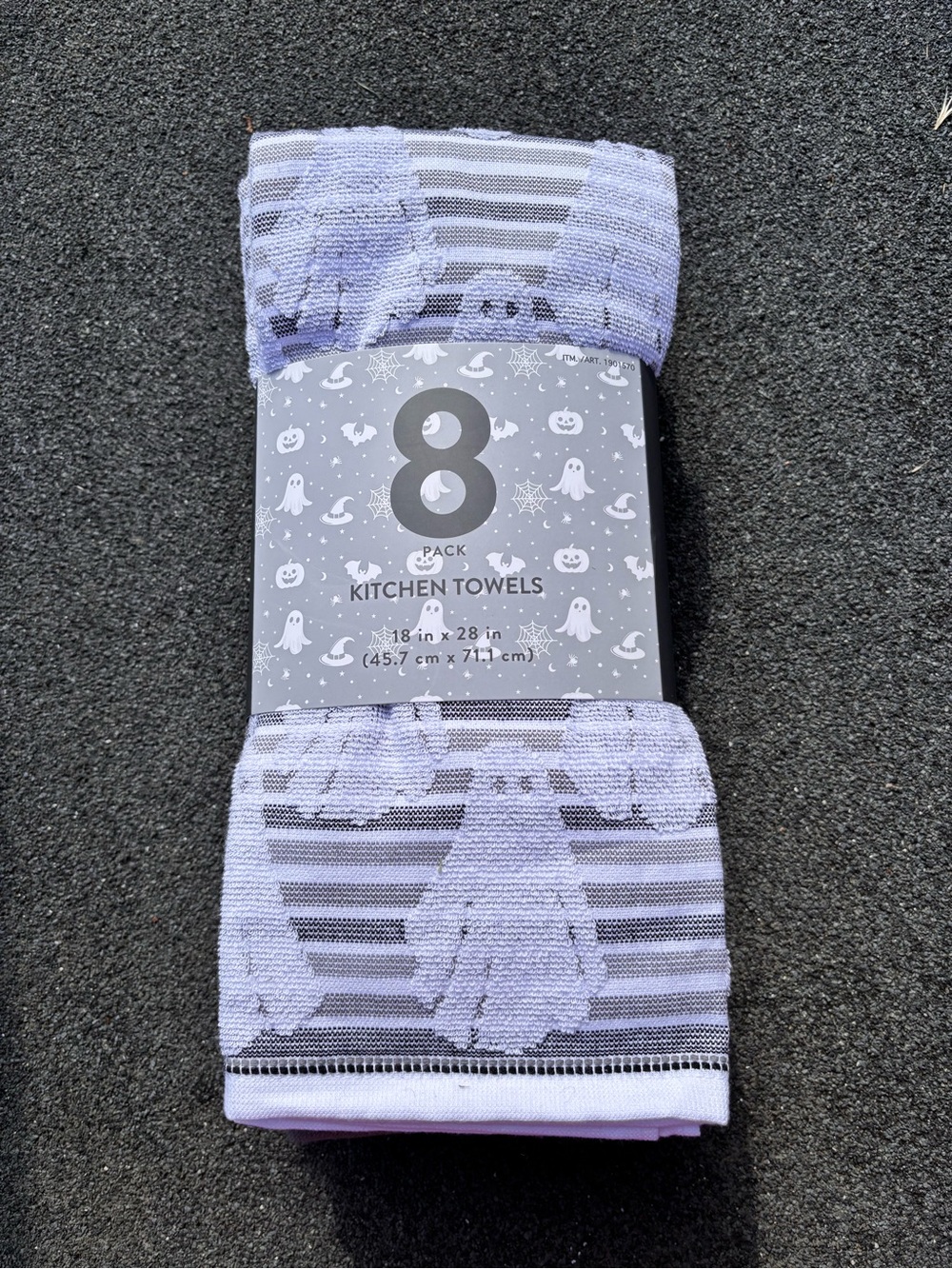 Town & Country Halloween Ghost towels